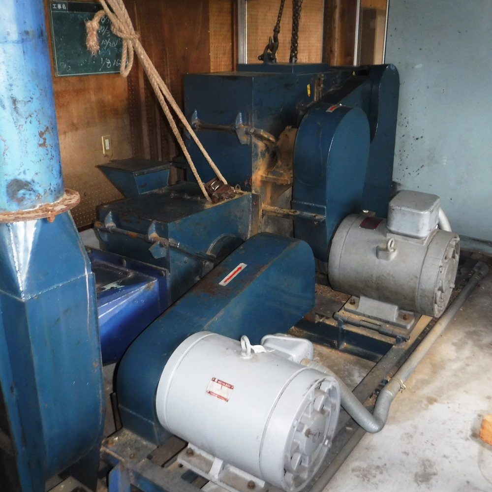 F-33 鋸屑製造機械